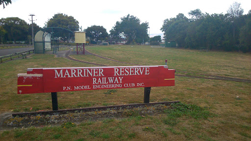 Marriner Reserve Railway