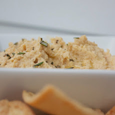 Roasted Horseradish Hummus