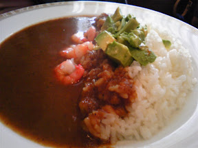 ヨーロッパ食堂のエビとアボカドのカレー