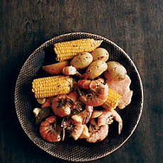 Shrimp Boil with Spicy Horseradish Sauce