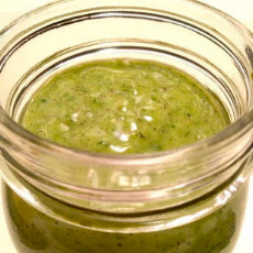 Creamy Kale and Kiwi Smoothie