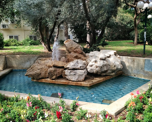 Ze'ev Garden Fountain 