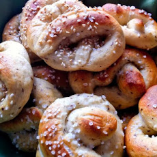Soft Pretzels (Pareve)