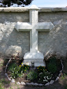 Kreuz bei der Kirche