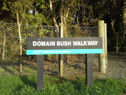 Trentham Domain Bush Walkway North Entrance