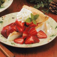 Strawberry Schaum Torte
