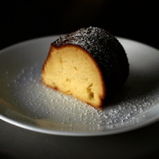 Simple Yogurt Cake