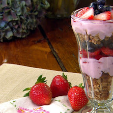 Fresh Fruit Yogurt Parfait