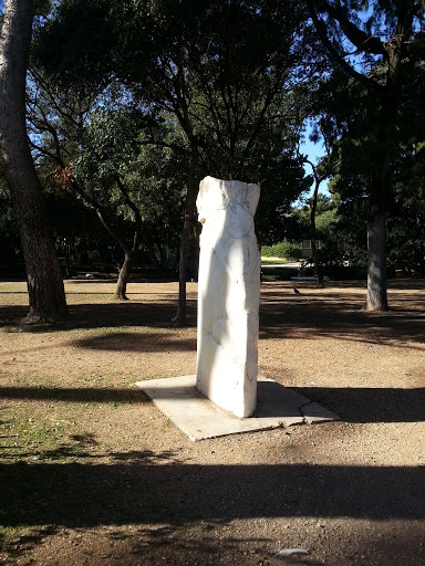 Statue Parc Des Oiseaux