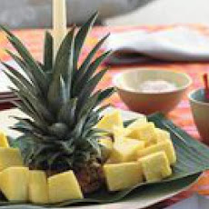 Pineapple Tower with Fire and Ice Dip