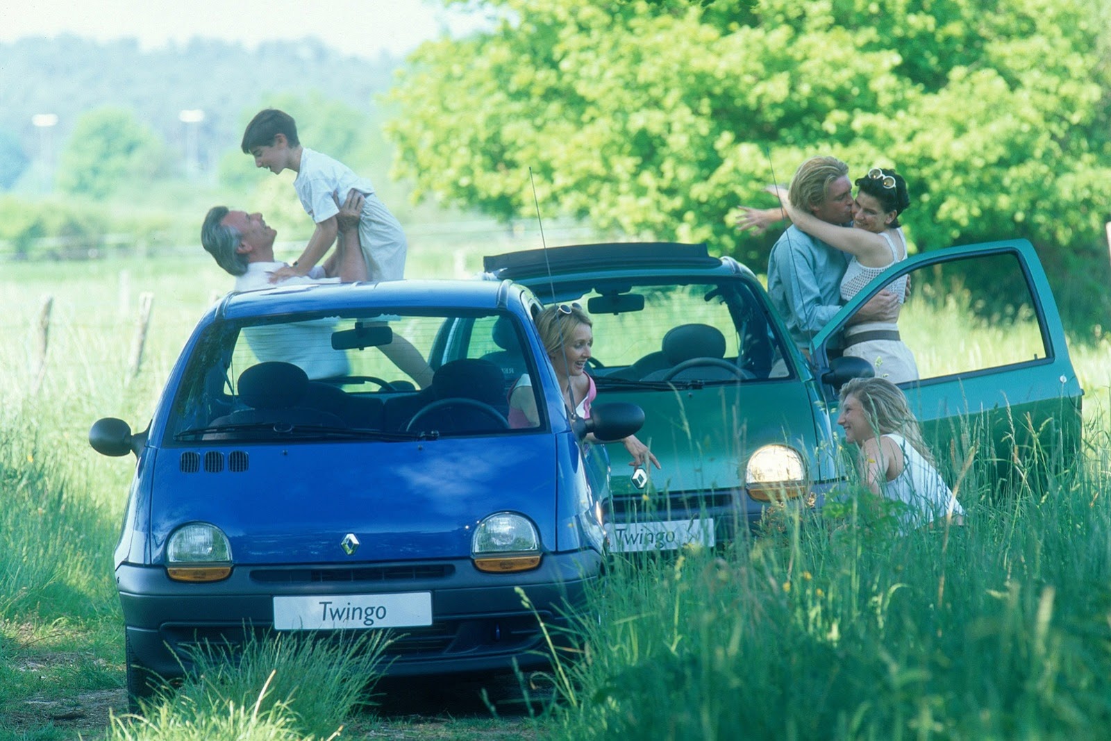 [Renault-Twingo-20th-anniversary-10%255B2%255D.jpg]