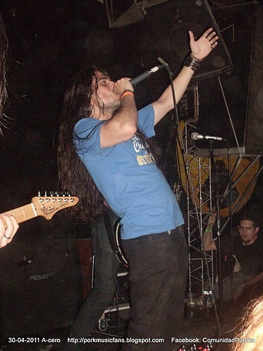 [A-cero%252030-04-2011%2520Show%2520%252840%2529%255B2%255D.jpg]