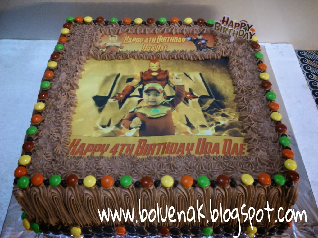 Toko Kue Bolu Enak iron man birthday cake