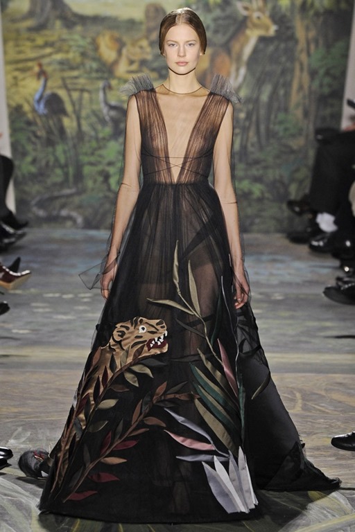 [valentino-couture-spring-2013-174.jpg]