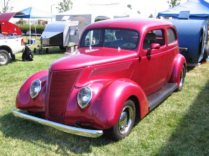 [IMG_8502-1937-Ford-Tudor-Slantback-S.jpg]