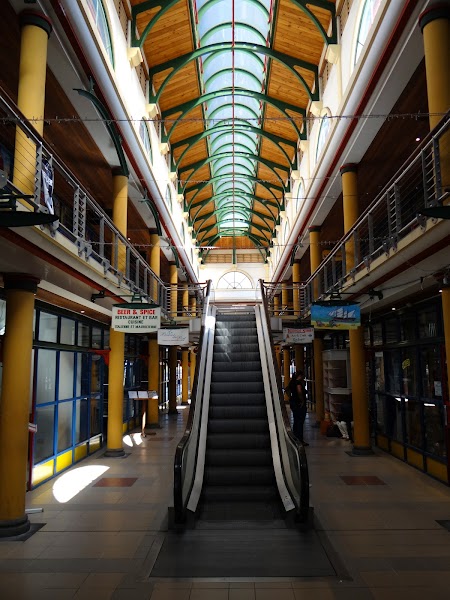 Shopping Mauritius: Mall in Port Louis