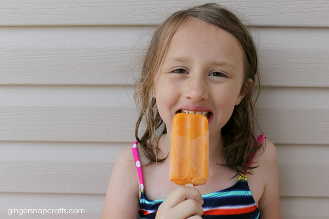 Outshine Popsicles #SummerGoodies #CollectiveBias