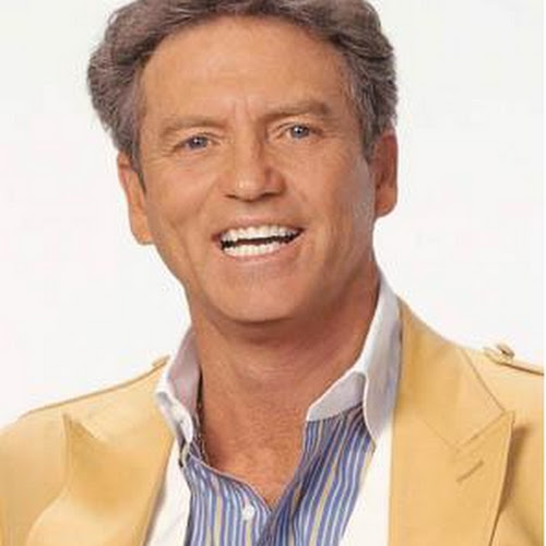 Larry Gatlin