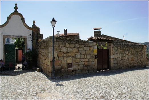 Marialva - Glória Ishizaka -  Casas das freiras