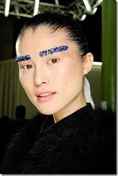 Chanel-sequined-eyebrows-1