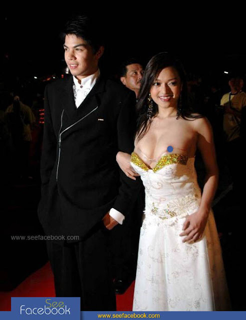 See Facebook: Actress nip slip