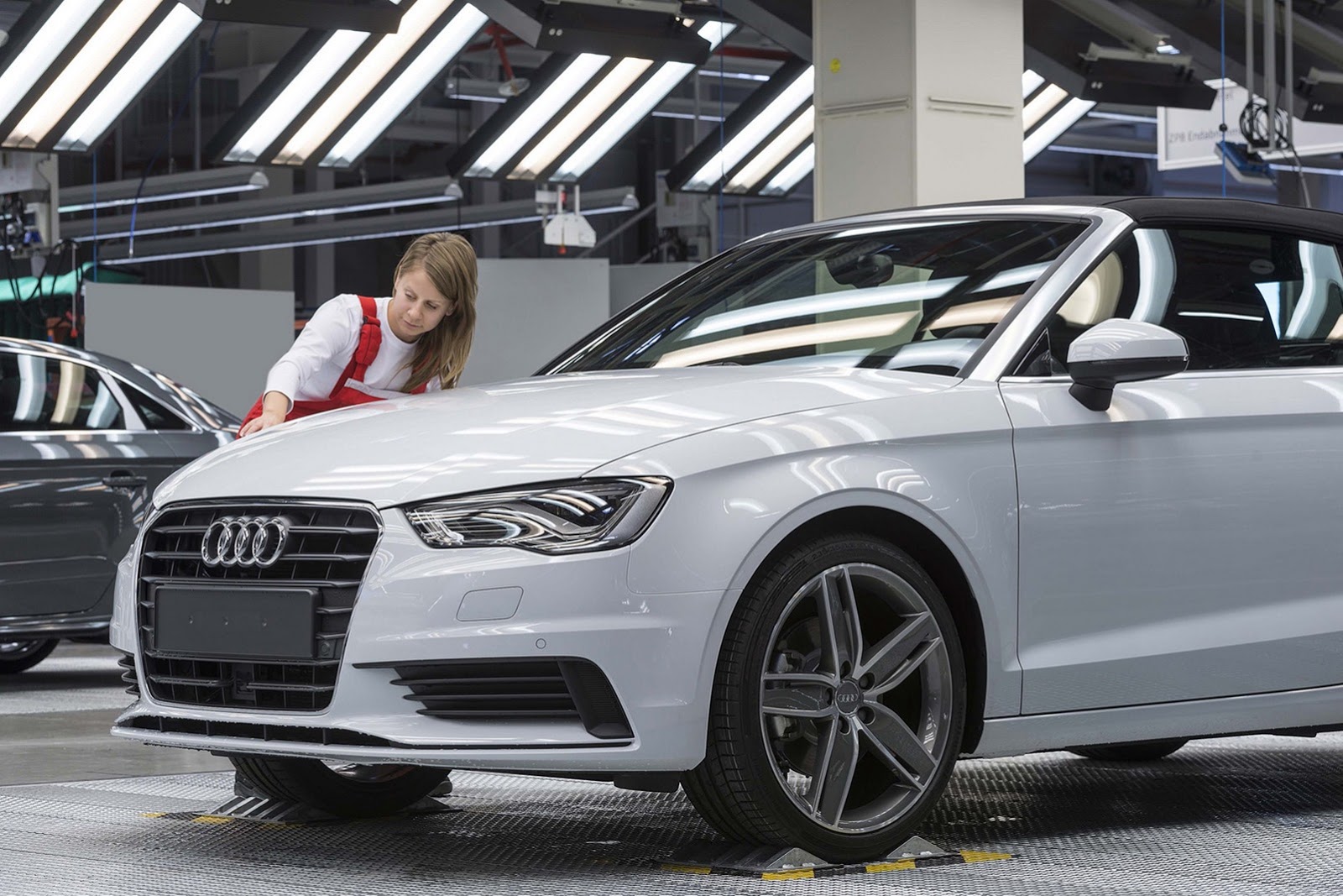 [Audi-A3-Cabriolet-Production-Start-2%255B2%255D.jpg]
