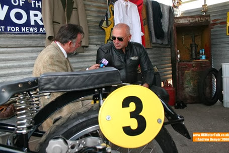 Graham Benge talks to Karl-Heinz Kalbfell at the 2008 Goodwood Revival