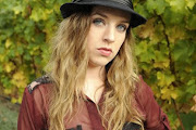 ZZ Ward