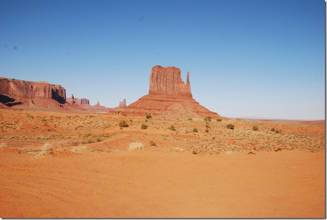 10-28-11 E Monument Valley 083