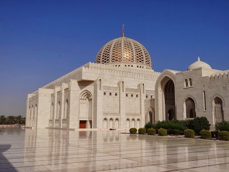26. Marea Moschee Sultan Qaboos Muscat.JPG
