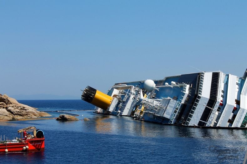 Costa-Concordia-1