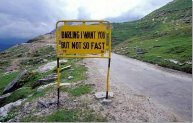 the_worlds_most_peculiar_road_signs_640_03-465x297