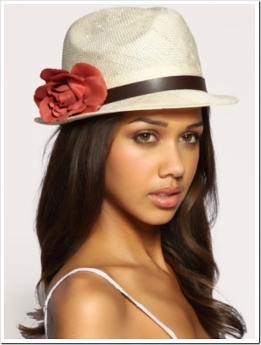 style-accessories-hats-for-girls-streets