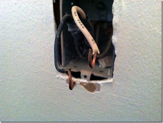 How to Replace and Outlet_12