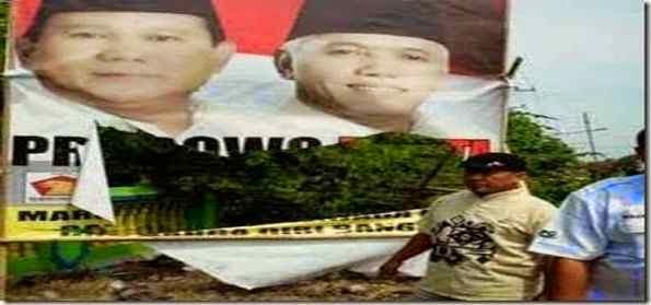 [atribut%2520prabowo%2520dirusak%255B5%255D.jpg]