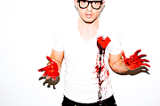 Simon Curtis