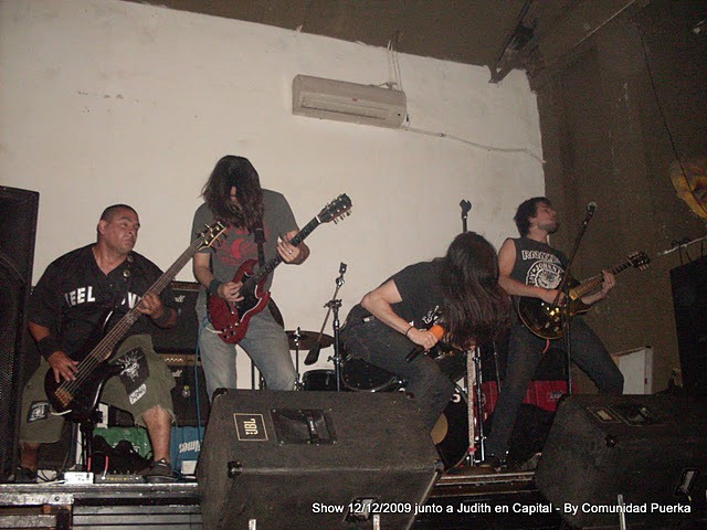 [Pork%2520junto%2520a%2520Judith%252012-12-2009%2520Capital%2520%252833%2529%255B2%255D.jpg]