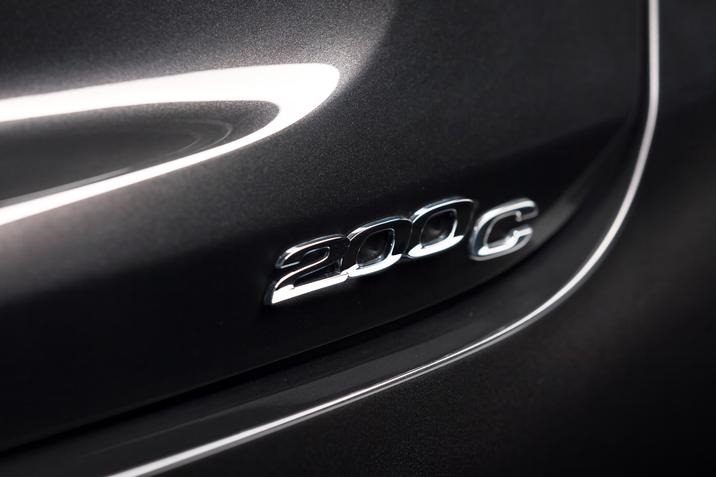 [2015-Chrysler-200-9%255B8%255D.jpg]