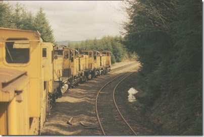 56154116-22 Riding the Weyerhaeuser Woods Railroad (WTCX) on May 17, 2005