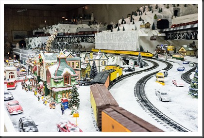 Hagerstown Roundhouse - Trains of Christmas