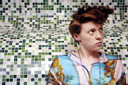La Roux