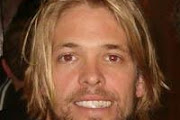 Taylor Hawkins & The Coattail Riders