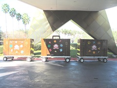 Disney trip All Star Resort lge. luggage in front