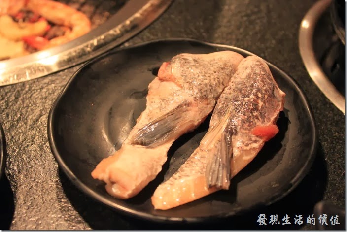 台南-逐鹿焊火燒肉。魚下巴