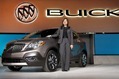 2013-Buick-Encroe-2