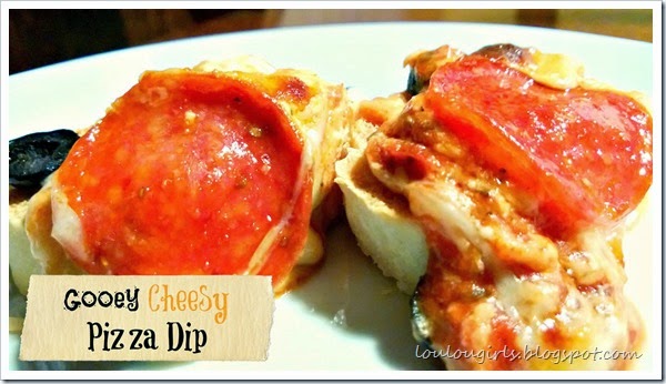 gooey cheesy pizza dip