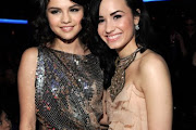 Selena Gomez & Demi Lovato