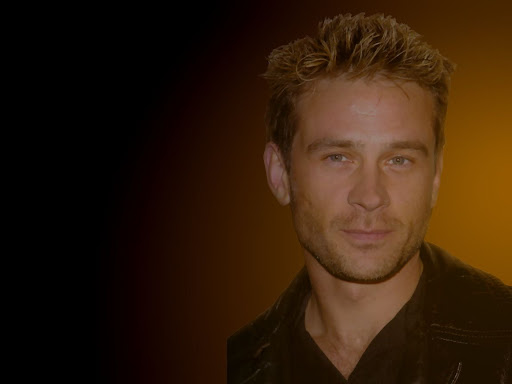 Pictures connor trinneer