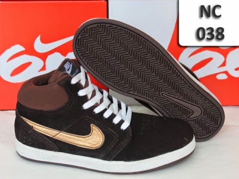 nike 220 black