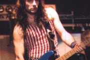 Steve Harris